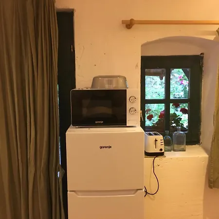 Nyitva Apartman 巴拉顿菲赖德